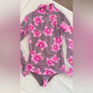 Acacia One Piece